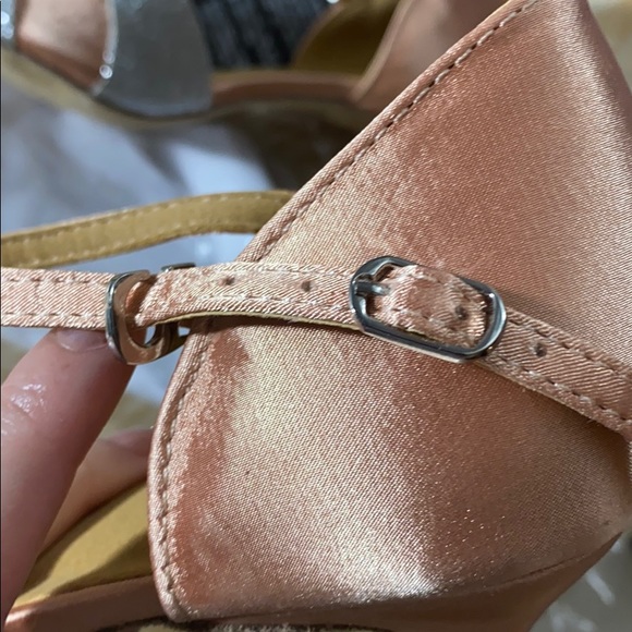 Salsa/Latin indoor dance shoes beige size 9 - Picture 4 of 11